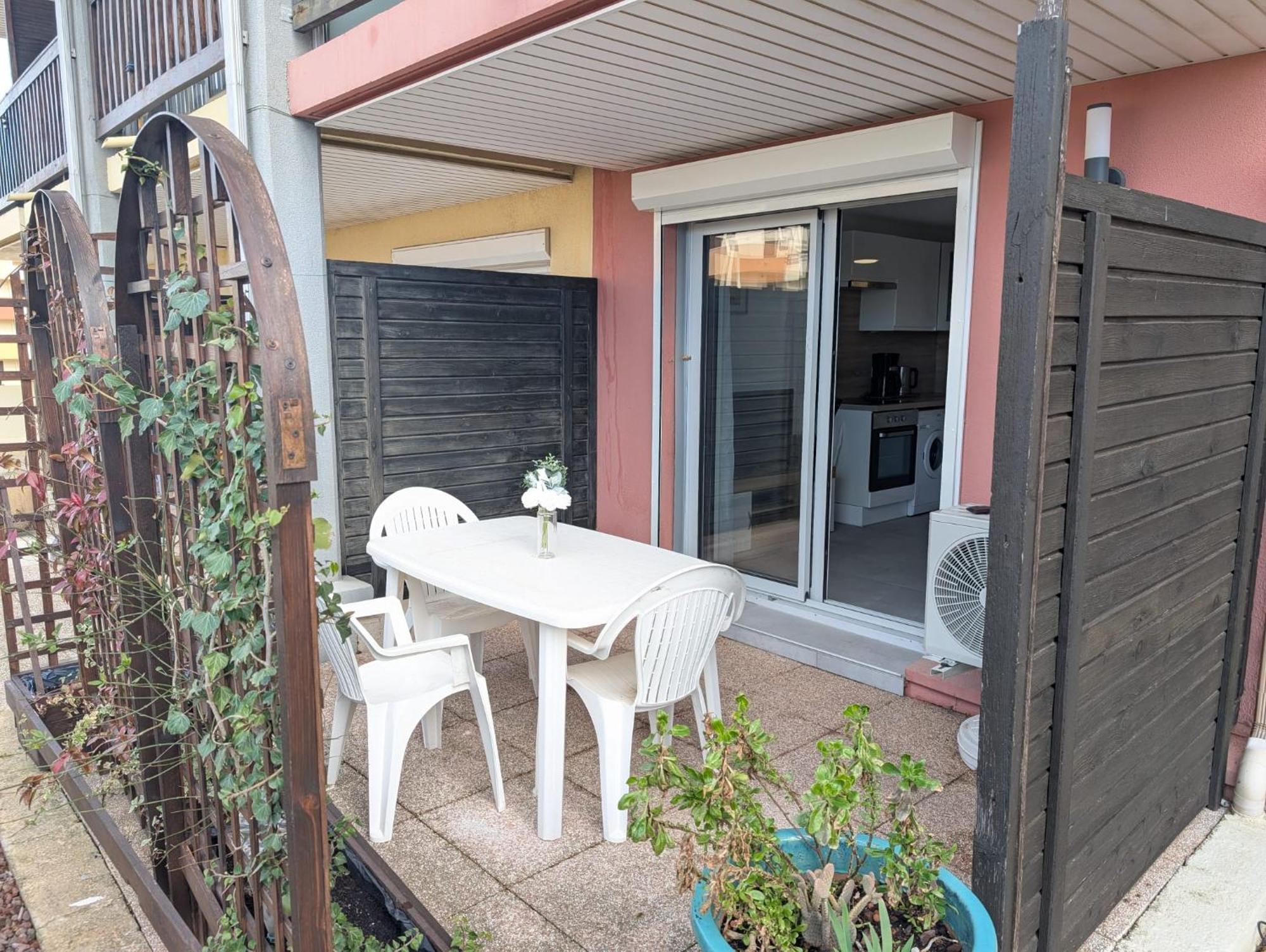 Studio Cabine 4 Personnes Cap D'Adge 阿格德 外观 照片